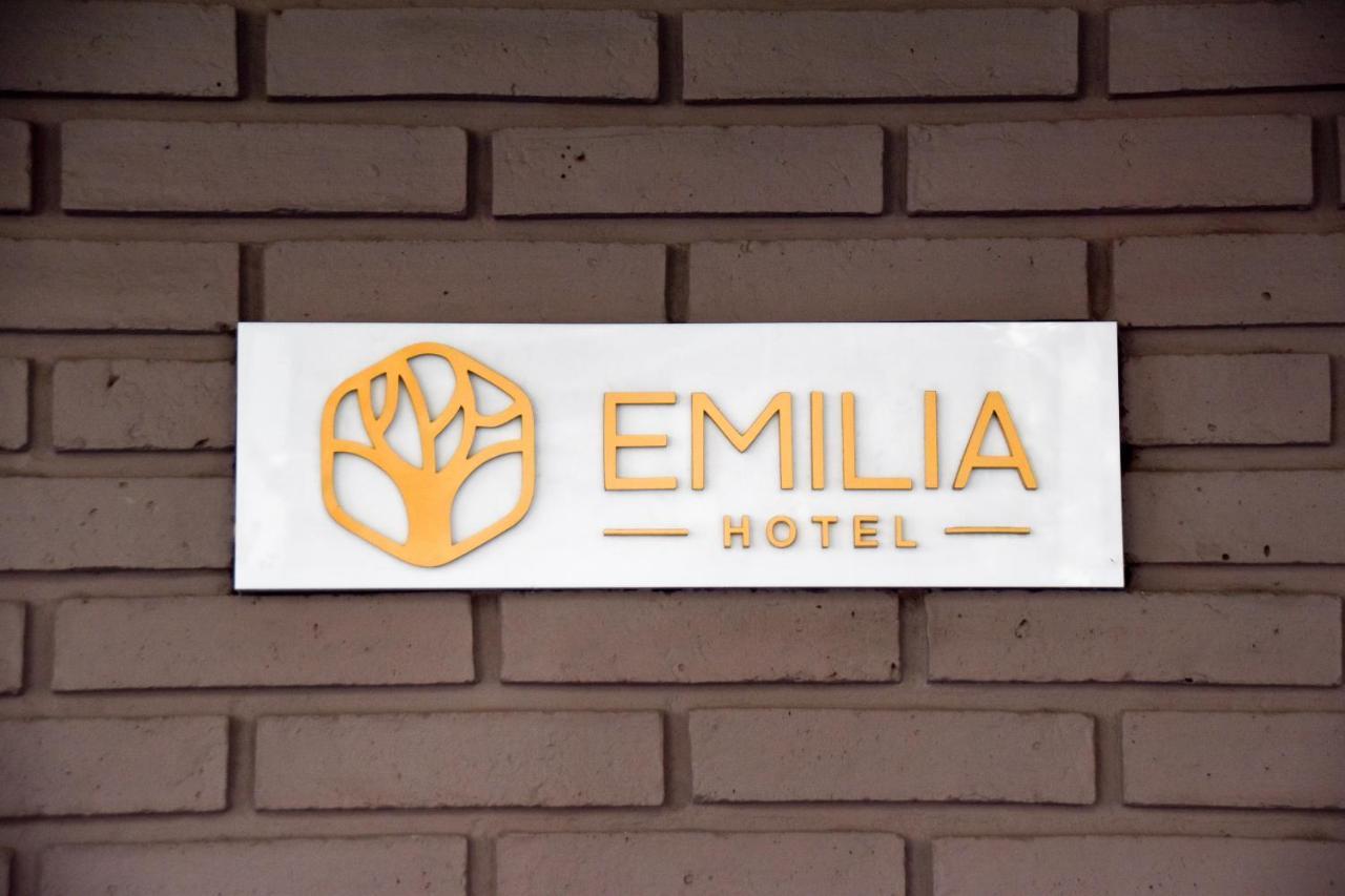 Emilia Hotel Rosario Exterior foto